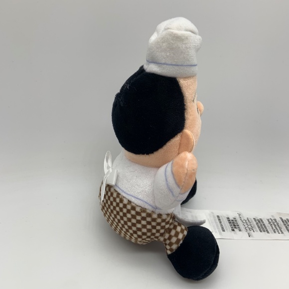 Disney Wishables Remy's Ratatouille Adventure Chef Auguste Gusteau 6" Mini Plush - Picture 3 of 9